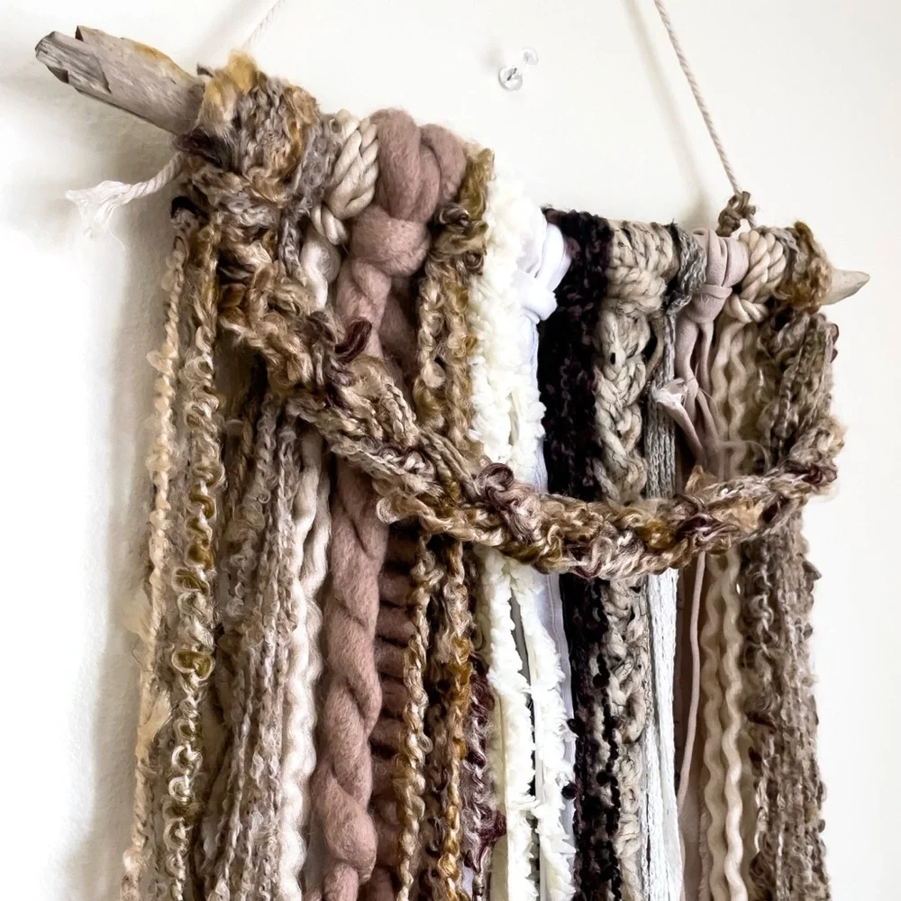 HANDMADE Boho Inspired Fibre Wall Hanging Macrame Home Decor Art Fabric Wool - Picture 3 of 5